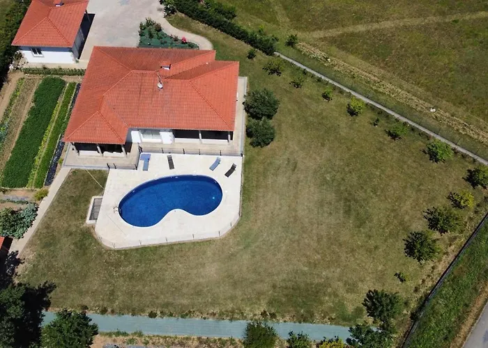 Avec Piscine Privee *